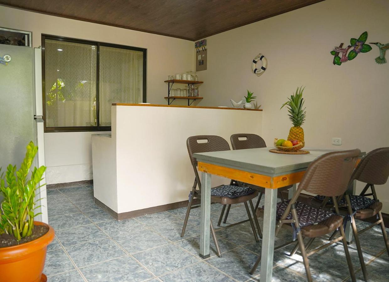 Apartamentos Y Studios Brisas Del Mar Santa Teresa Playa Santa Teresa  المظهر الخارجي الصورة